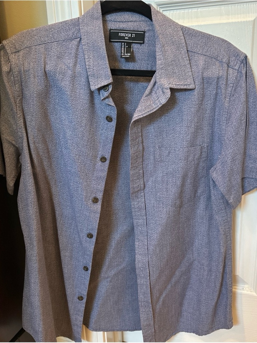 Forever 21 Men’s Short-Sleeve Heathered Blue Button-Down Shirt